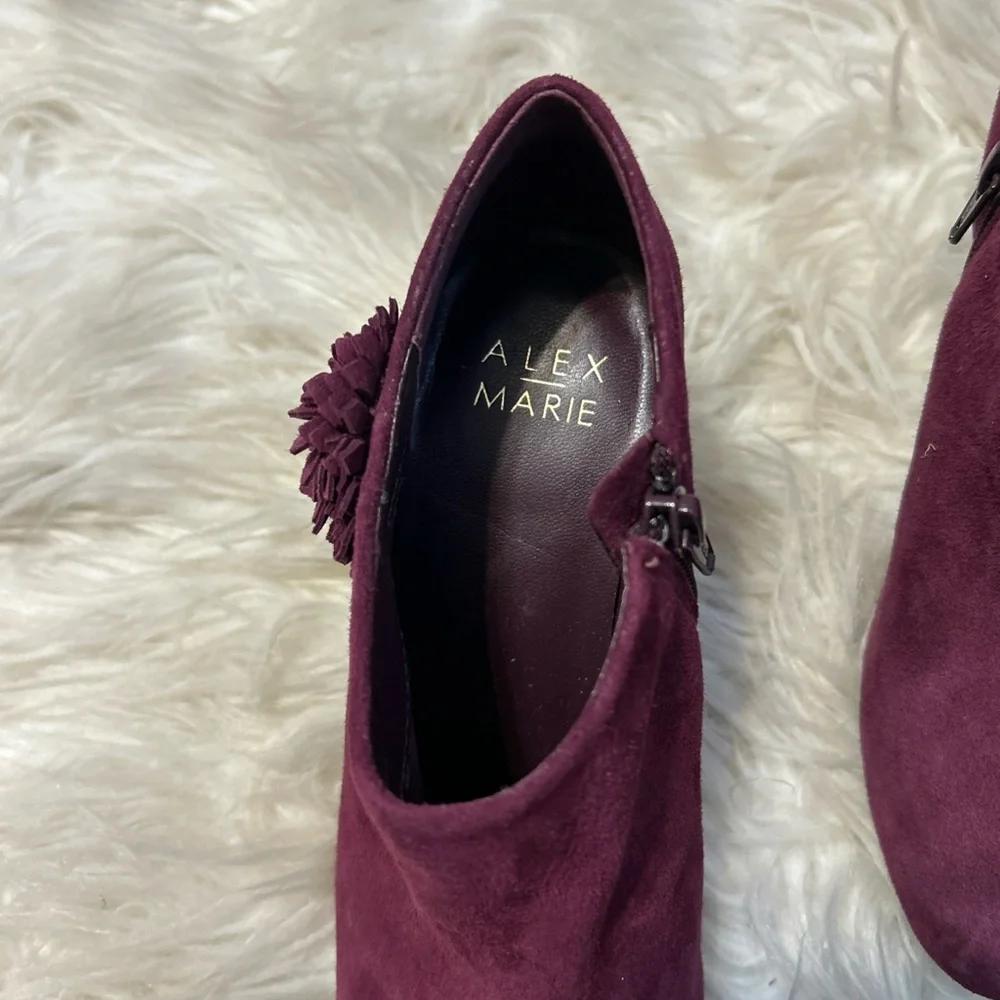 Alex Marie Womens Shoes Booties Heels 6.5 M Wine Suede Flower Petals Side Zipper